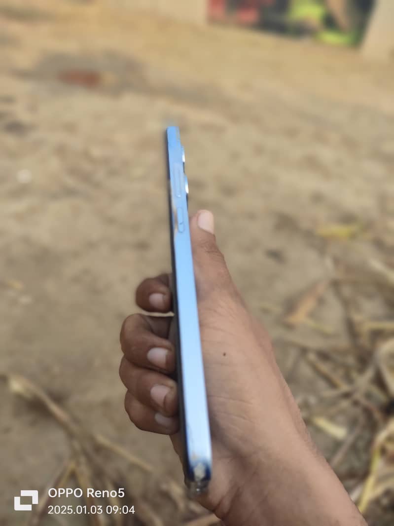 Realme Note 60 1