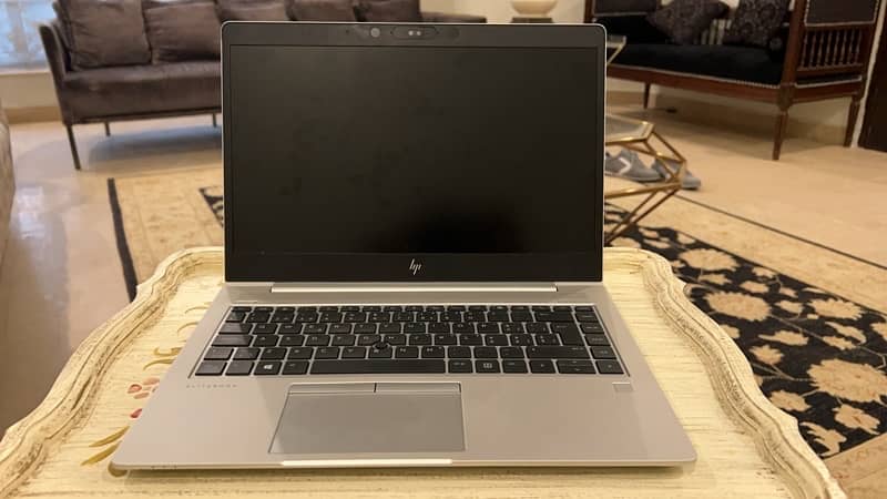 HP Ellitebook 840 g5 (8th Generation) 1