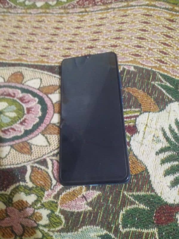 Samsung A32 good condition ma ha 6 128  glass par halka sa crack ha 1