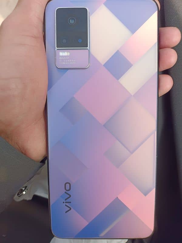 VIVO V21E 2