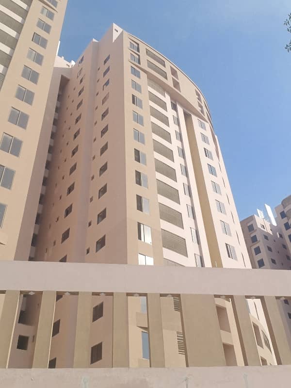 Burjul Harmain 3 bed d. d Flat Available For Sale 1