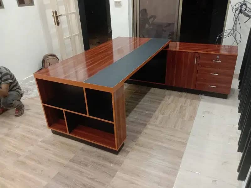 Office Furnitures CEO , Executive Tables and Chairs 5