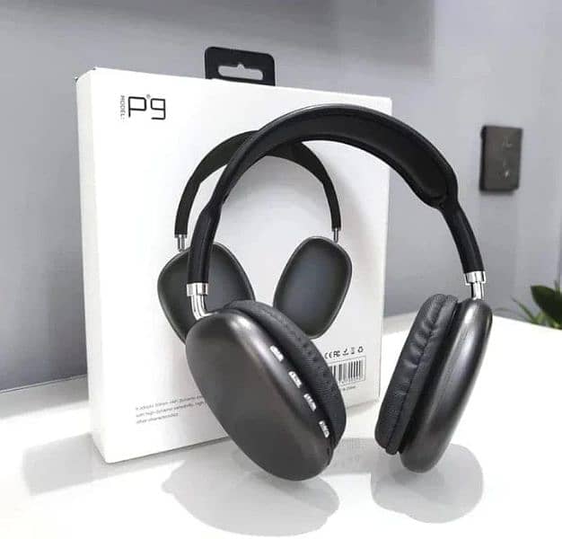 P9 Headphones 0