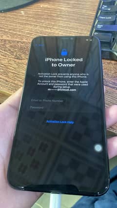 Apple iPhone 11 Pro Max iCloud