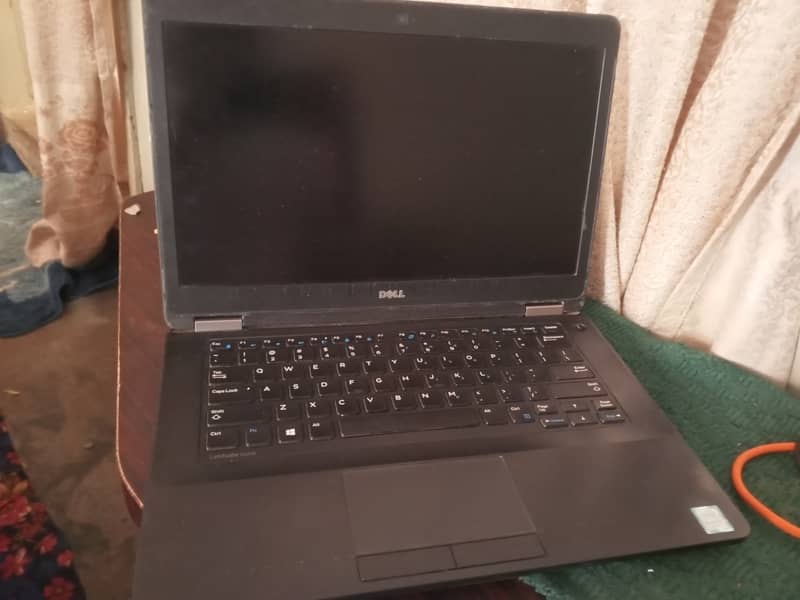 Dell laptop 0