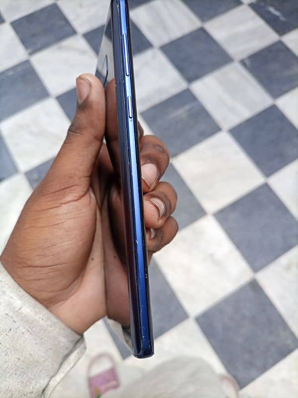 Samsung Note 9 Shade 6/128 11