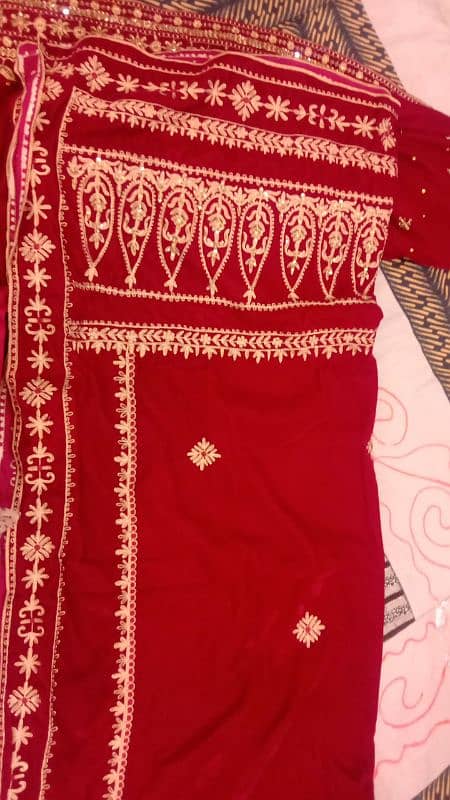 bridal lehnga 0