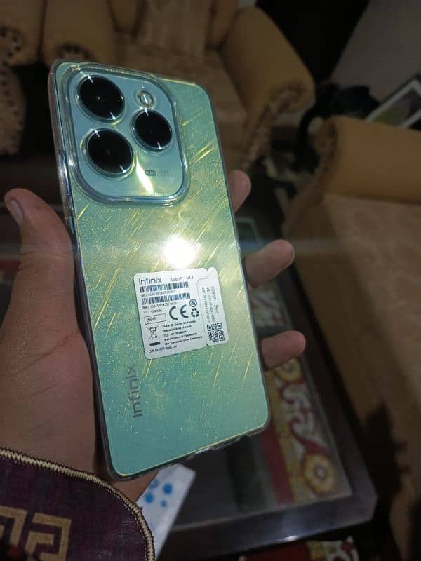 Infinix hot 40 pro 2