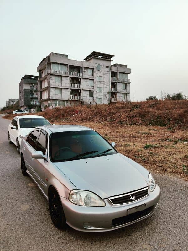 Honda Civic EXi 2000 4