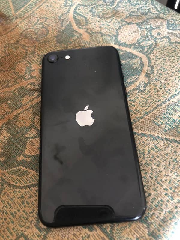 I Phone Se 2020 64GB Non PTA 4