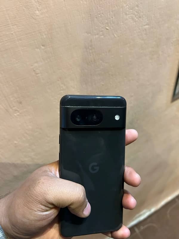 Google pixel 8 1