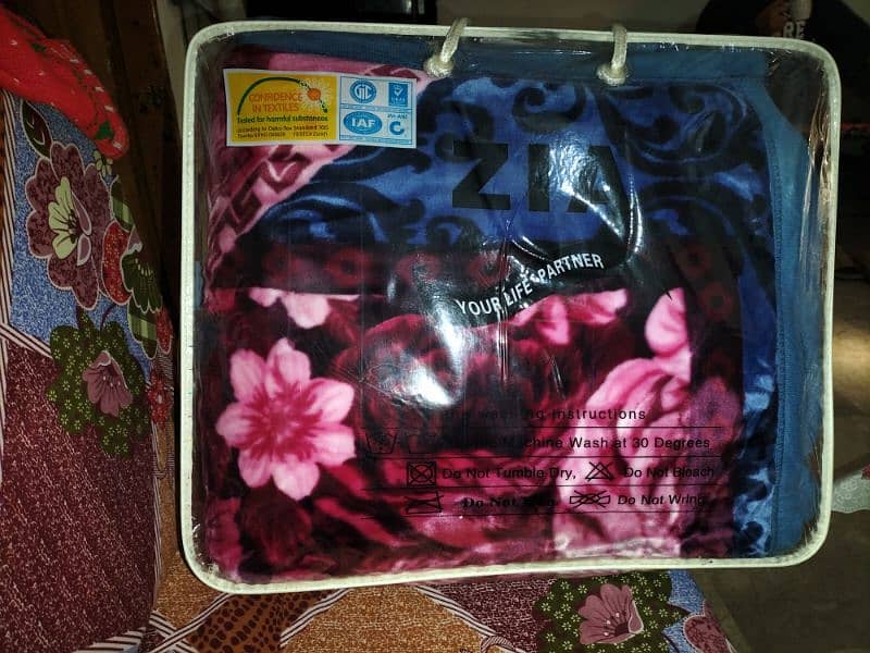 duble bed blanket new ha 2