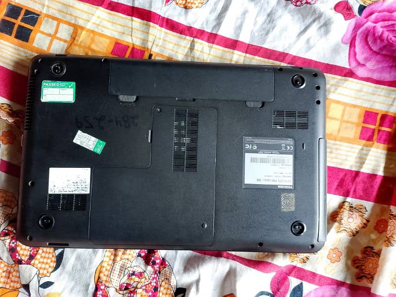 Toshiba satellite pro c850 2