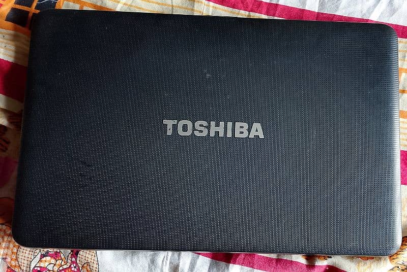 Toshiba satellite pro c850 3