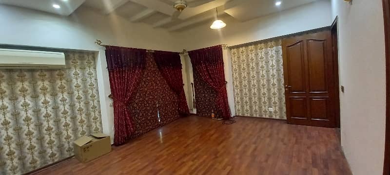 2Kanal 4 Bed Lower Portion With Basement Available For Rent In Dha Phase 5 10