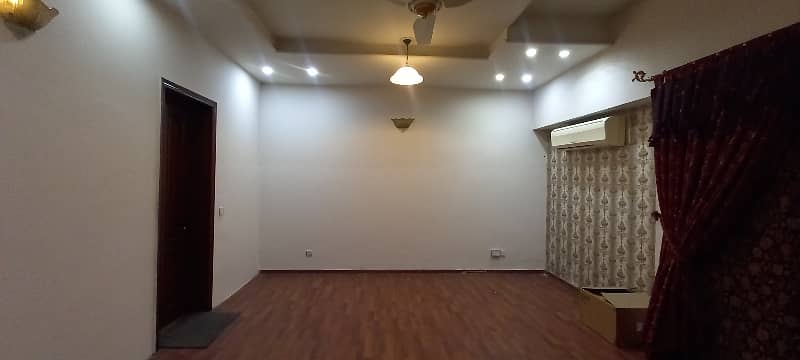 2Kanal 4 Bed Lower Portion With Basement Available For Rent In Dha Phase 5 14