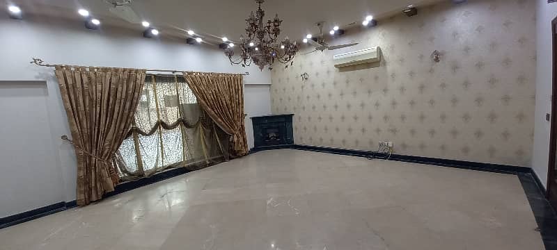 2Kanal 4 Bed Lower Portion With Basement Available For Rent In Dha Phase 5 23