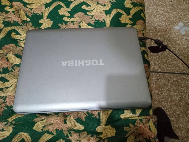 laptop good condition 3