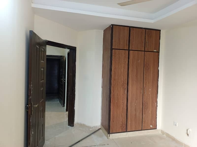 Flat For Rent Is Readily Available In Prime Location Of Margalla View Housing Society 9