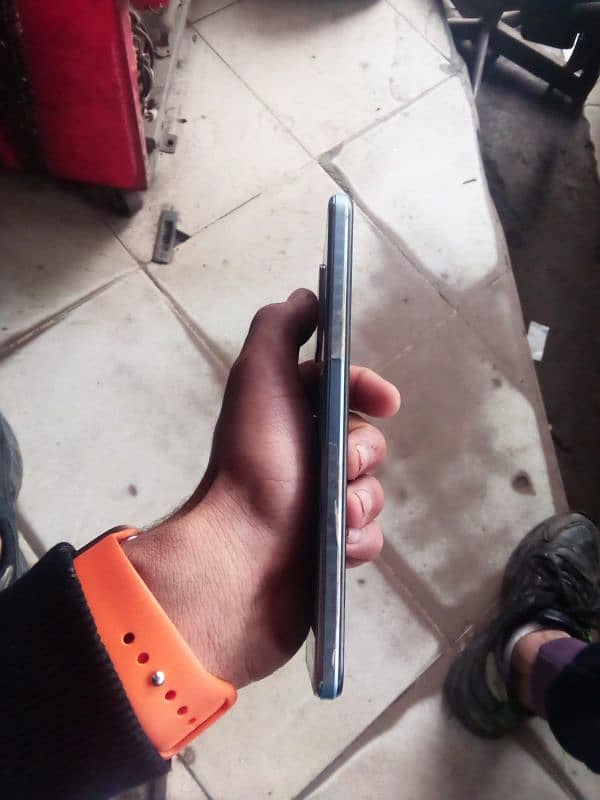 VIVO Y 33S PACK CONDITION DABBA CHARGER SAITH HA 6