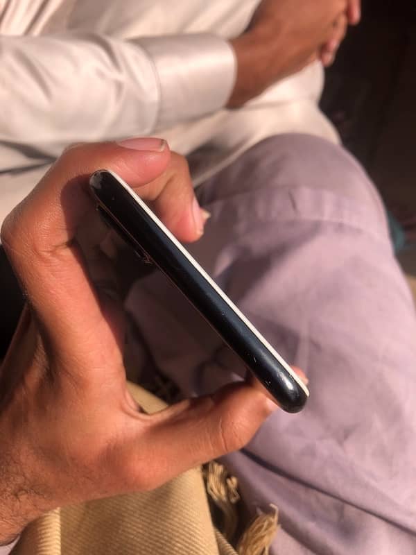 iPhone 7plus 128gb pta approve 4