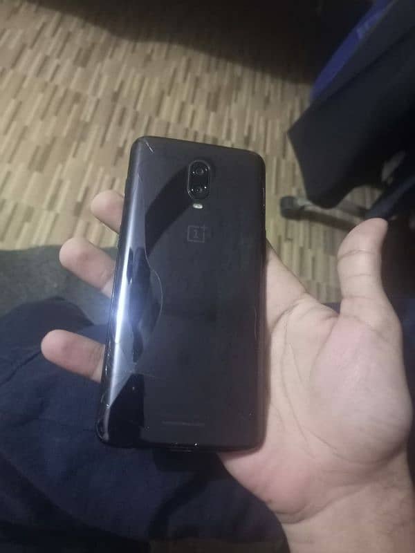 OnePlus 6T 7