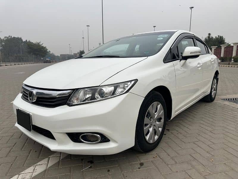 Honda Civic VTi 2013 1