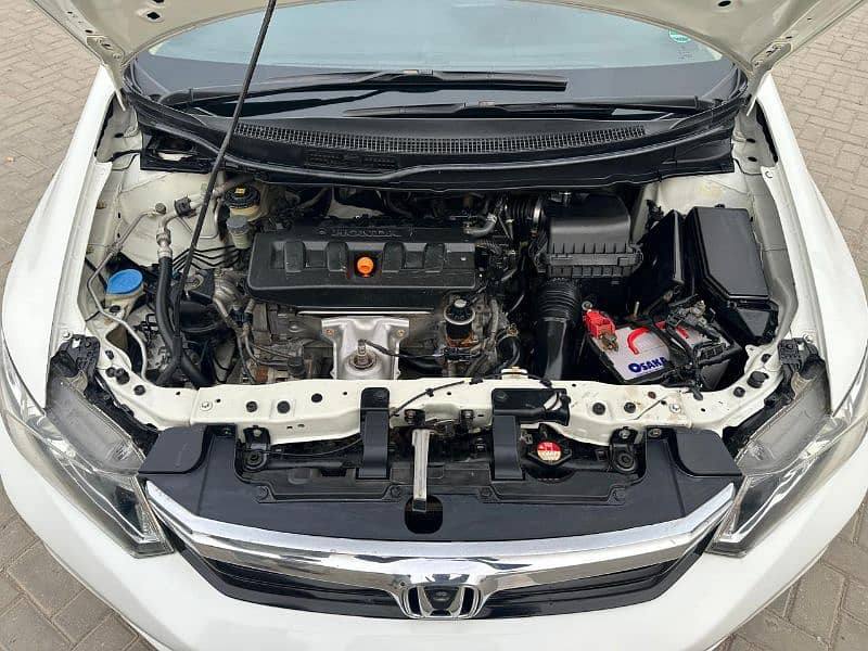 Honda Civic VTi 2013 9