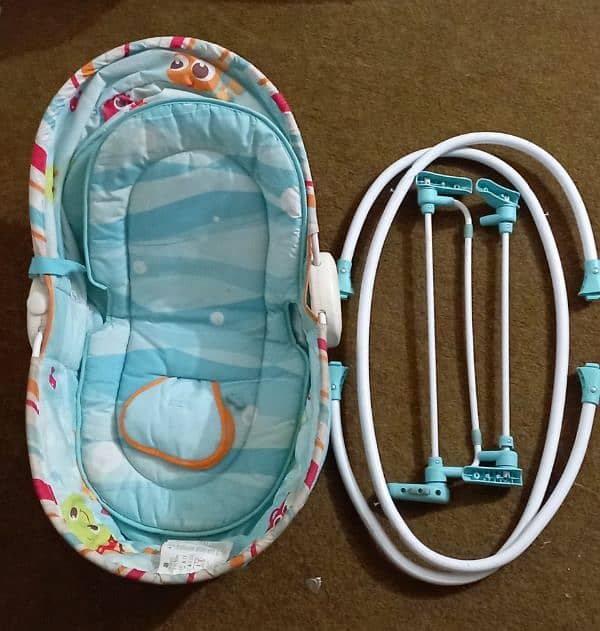 Deluxe 5 in 1 Baby Bassinet Rocker | Mastela | Swing | Cot 3