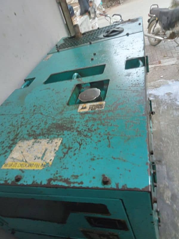 denyo generator  20 kva original condition ma hy iszu engine 3LB1 3