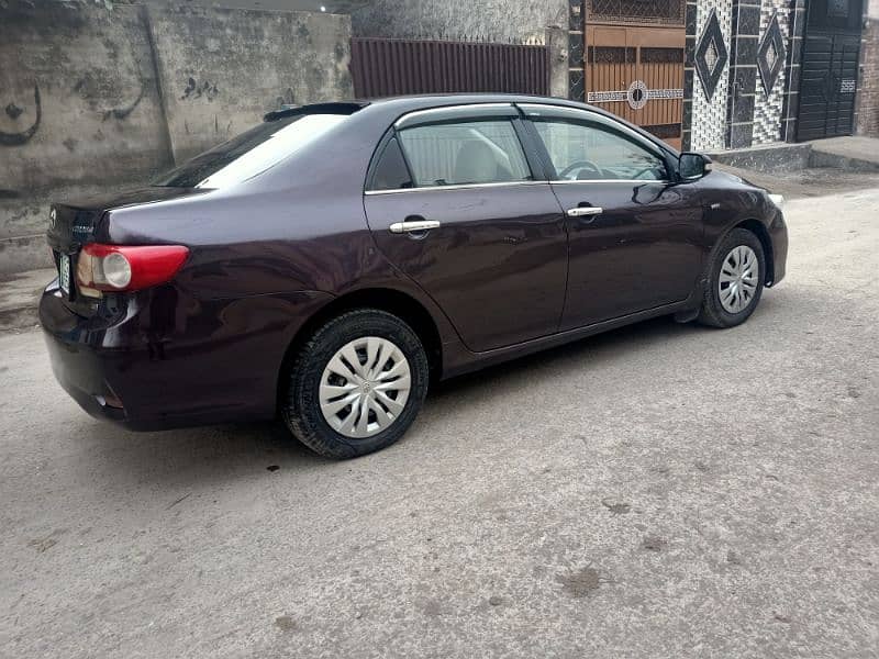 Toyota Corolla GLI 2012 10