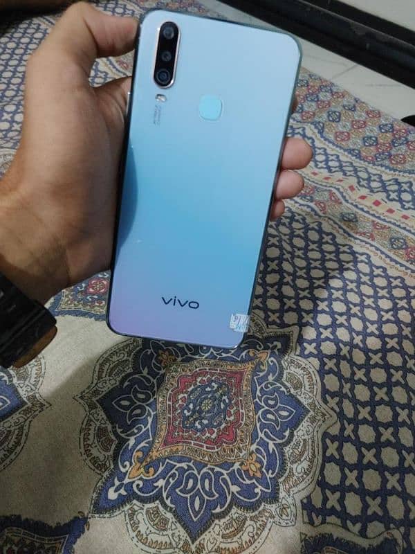 vivo y 17 0