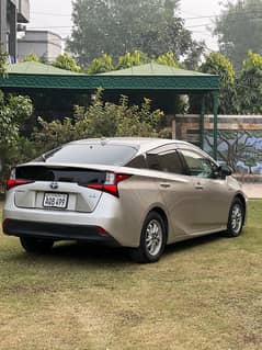 Toyota Prius 2019