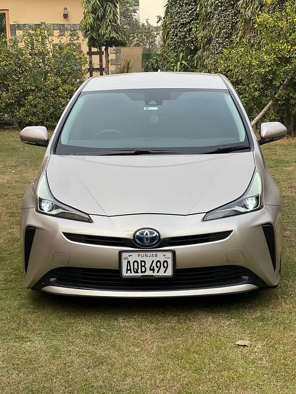 Toyota Prius 2019 1