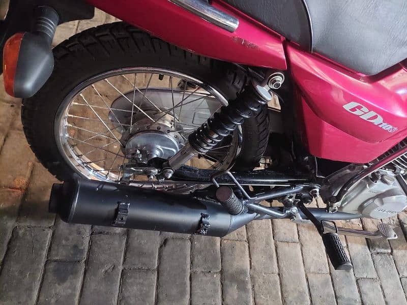 Suzuki gd 110 in perfect condition 6