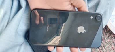 I phone XR  used 128 GB Non PTA sim time available ha Face ID ok