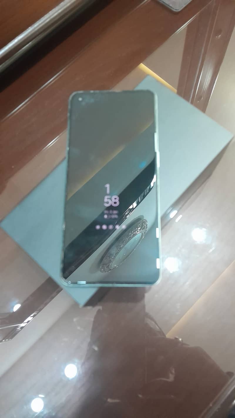 OPPO F21Pro 5G 2