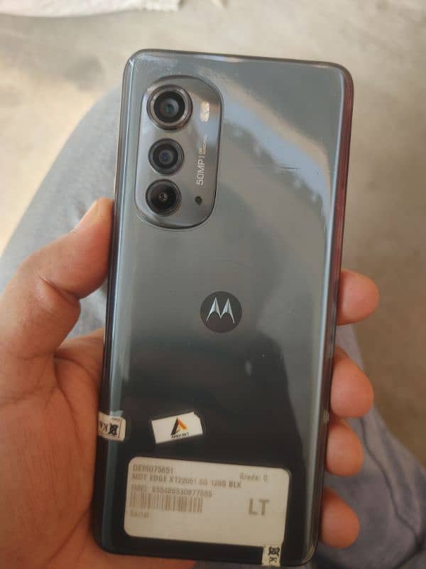 Motorola adge 2022 1