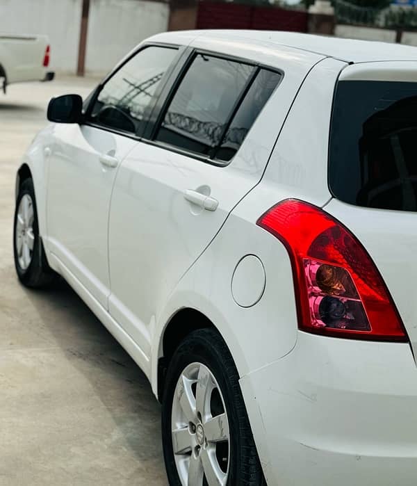 Suzuki Swift 2018 8