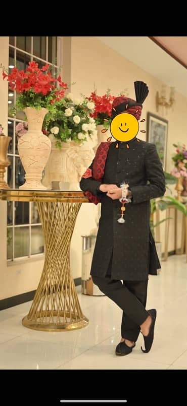 Black sherwani with kulla and khussa 2