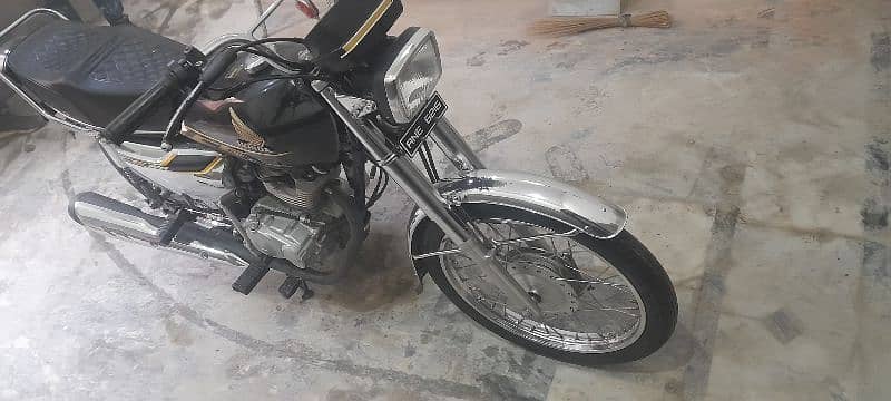 Honda CG 125 Special Edition Self Start 1