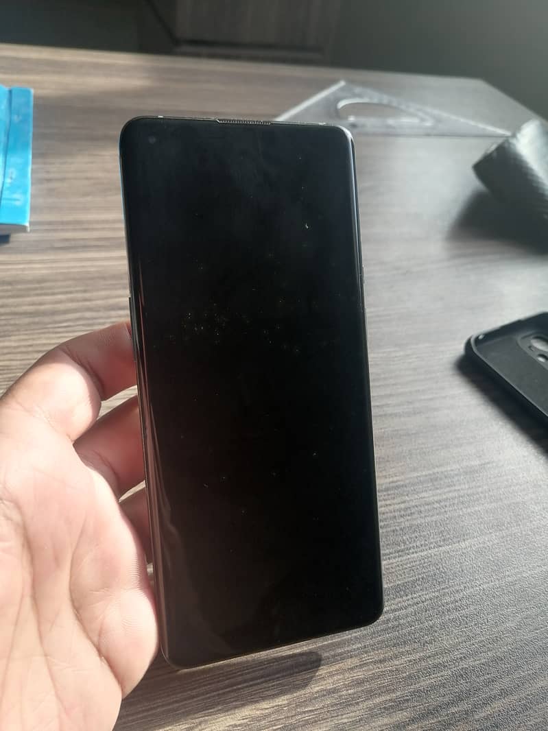 One Plus 9 Pro 6