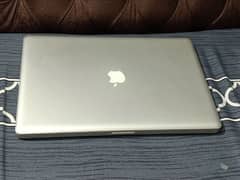 MacBook pro 2011. . . . . 17 inch 2k display. . . . . 1gb card. . . . (0332-0037723)