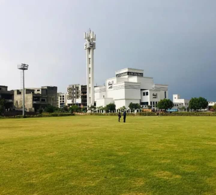 8 MARLA STADIUM FACING PLOT FOR SALE in FAISAL TOWN BLOCK C 45