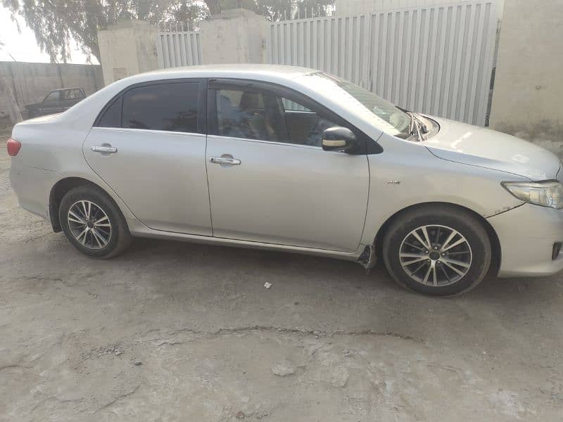 Toyota Corolla GLI 2011 6