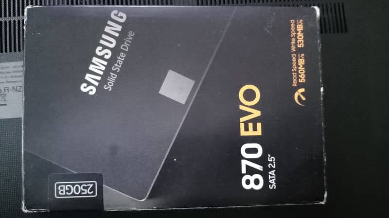 Samsung evo 870 SATA 2.5" 250gb 2