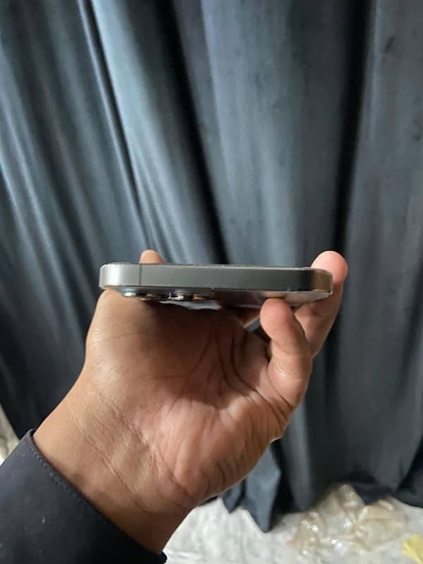 iPhone 12 Pro Max 256gb non pta 4