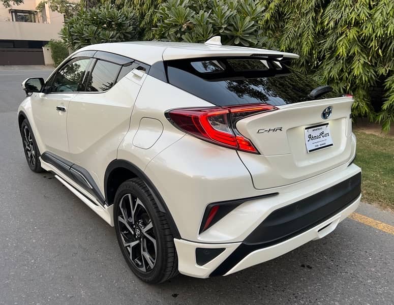 Toyota C-HR 2019 4