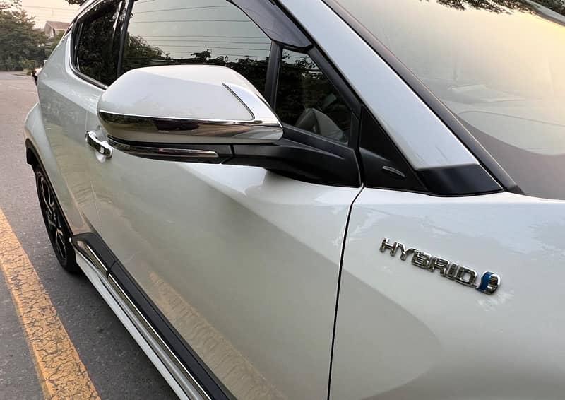 Toyota C-HR 2019 12