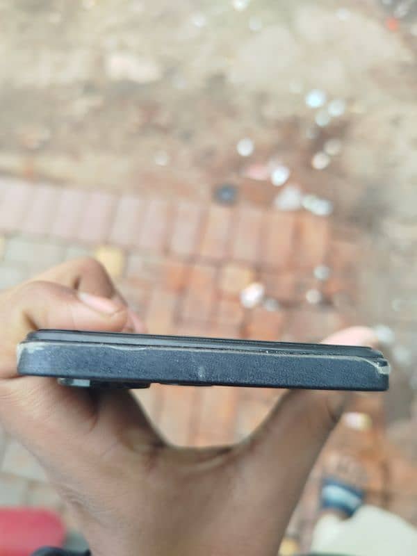 infinix hot 30 8+8/128 gb For Sale 0314-594-3683/ 11